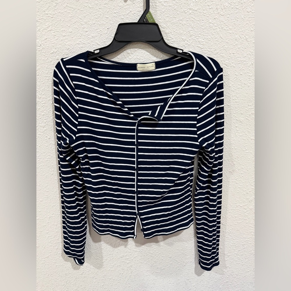 Long sleeve